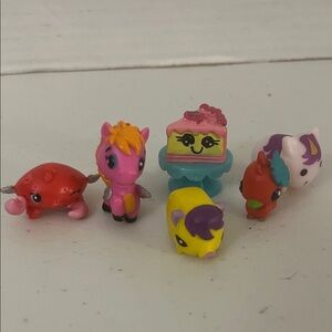 Mini Toy Characters